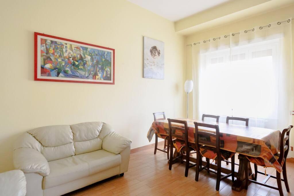 Casa Angelina Con 3 Camere Da Letto Rome Bagian luar foto
