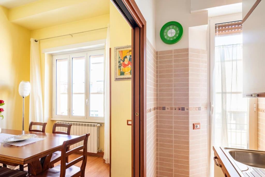 Casa Angelina Con 3 Camere Da Letto Rome Bagian luar foto